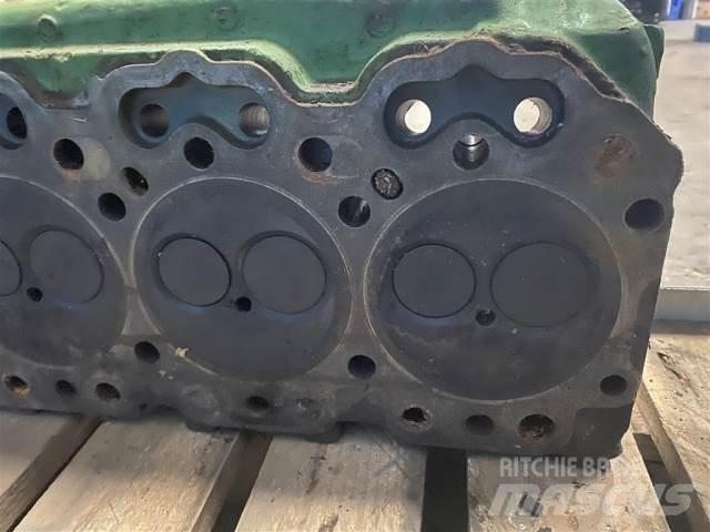 John Deere 4239 Motori