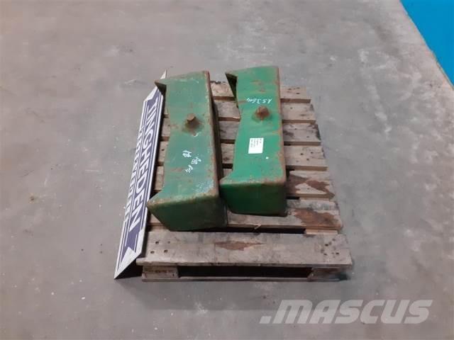 John Deere 4240 Prednji tegovi