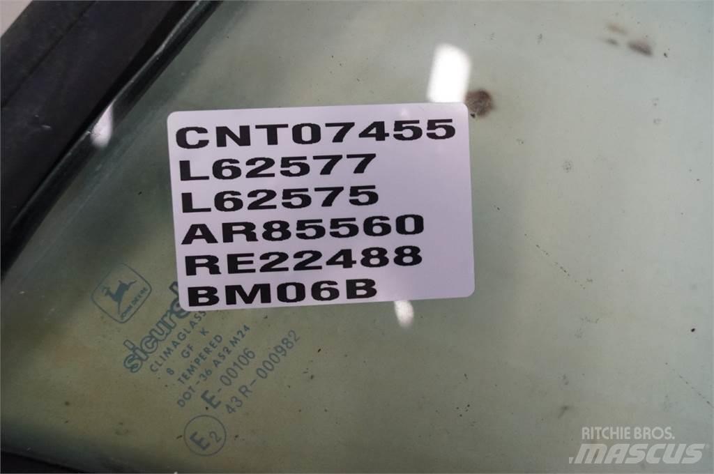 John Deere 4240 Kabine i unutrašnjost