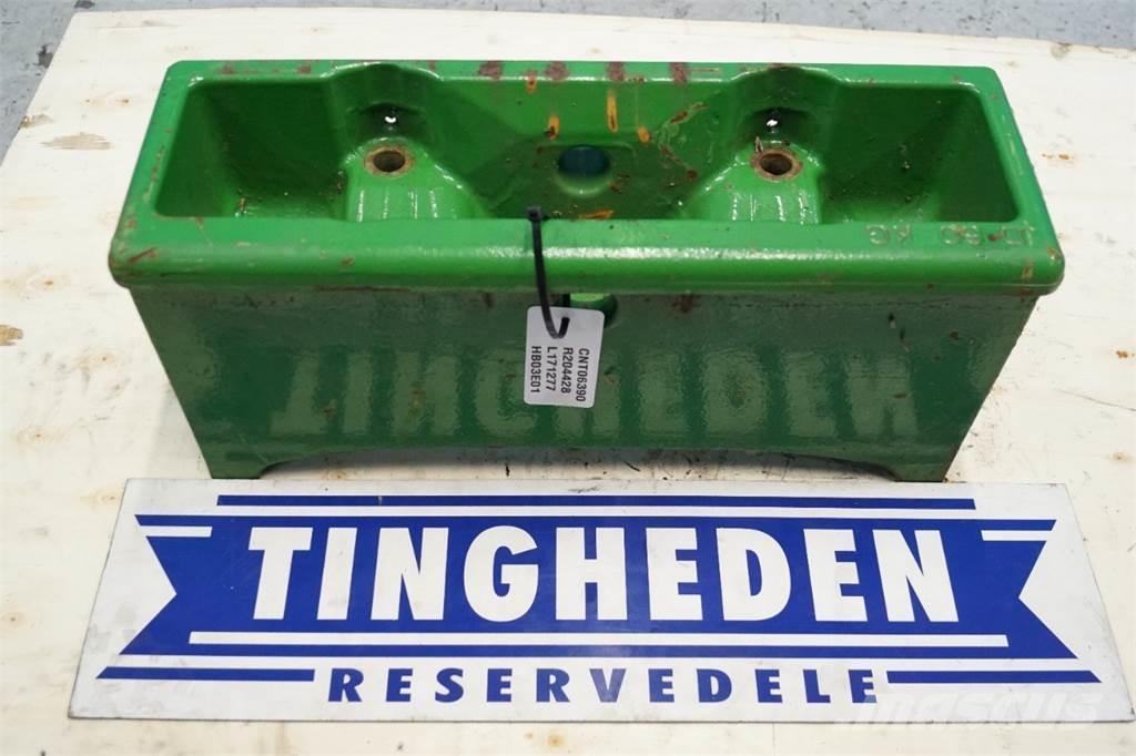 John Deere 6105M Prednji tegovi