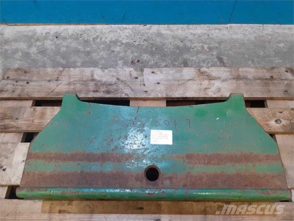 John Deere 6410 Prednji tegovi
