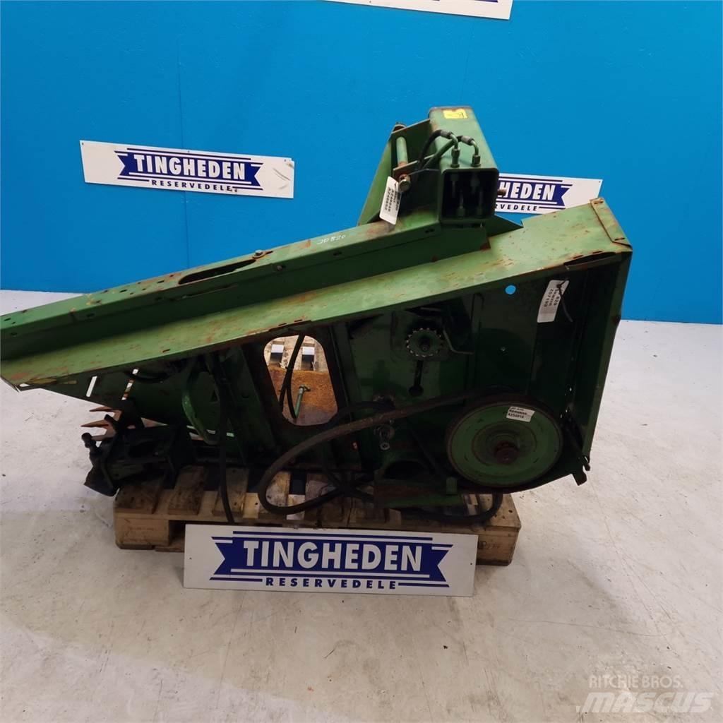 John Deere 820 Dodatna oprema za kombajne
