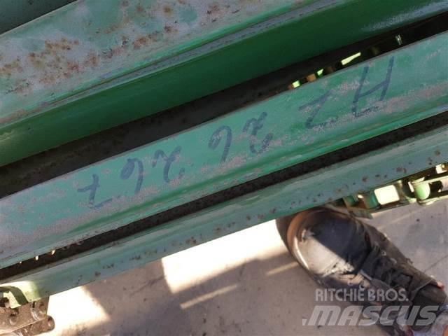 John Deere 942 Dodatna oprema za kombajne