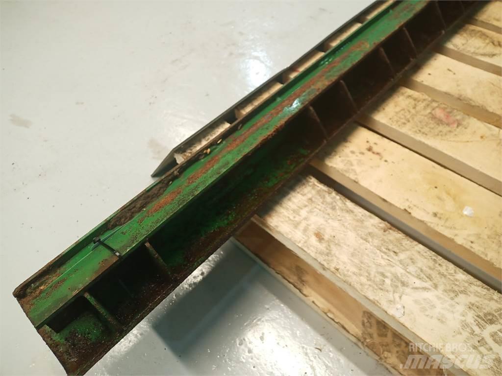 John Deere 9540 Dodatna oprema za kombajne