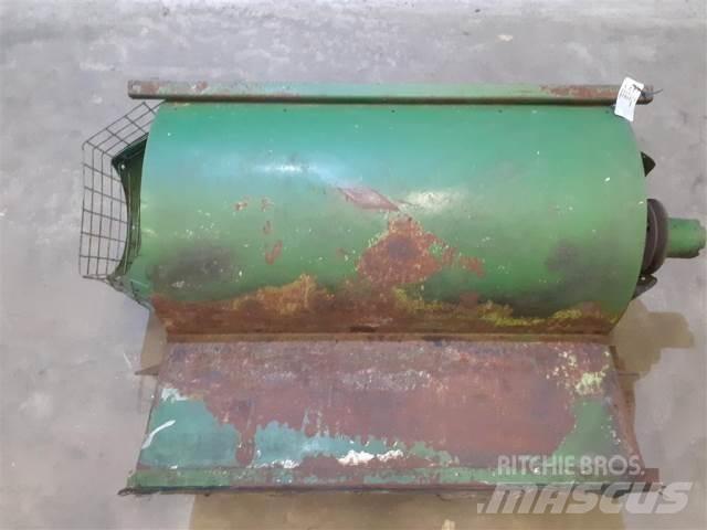 John Deere 955 Posipači soli i peska