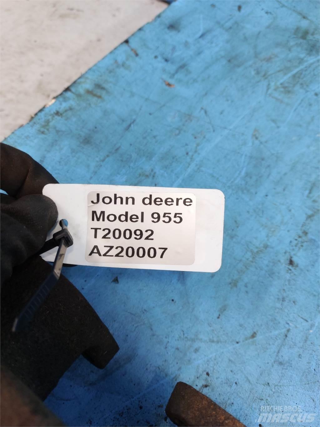 John Deere 955 Motori