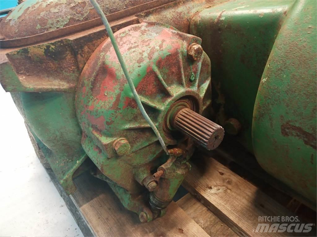 John Deere 965 Menjač
