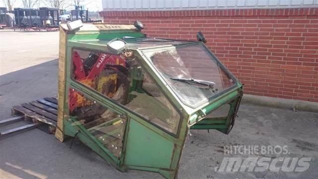 John Deere 975 Kabine i unutrašnjost