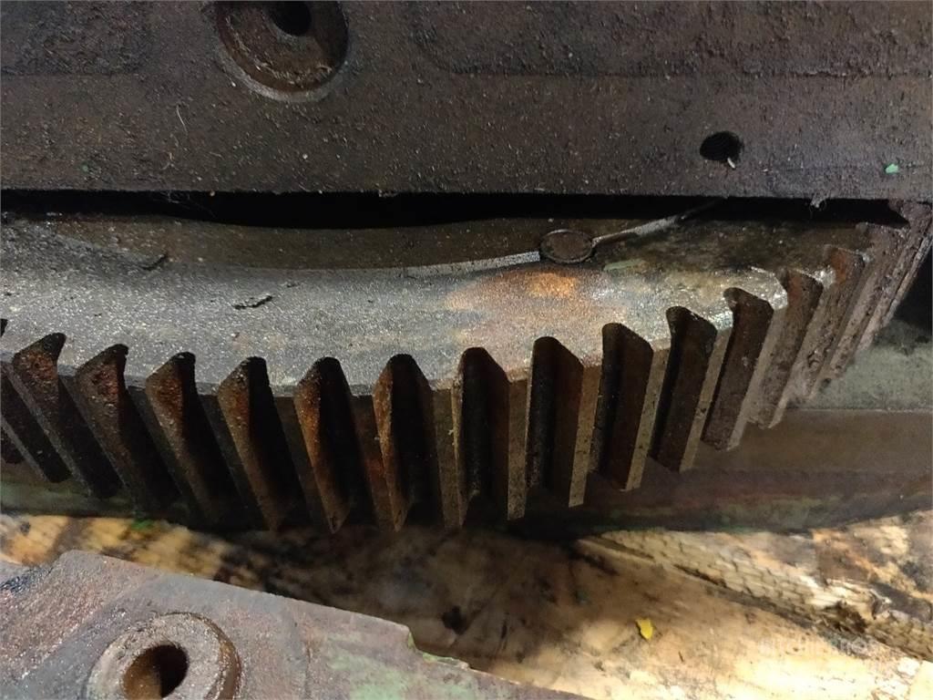John Deere 975 Dodatna oprema za kombajne