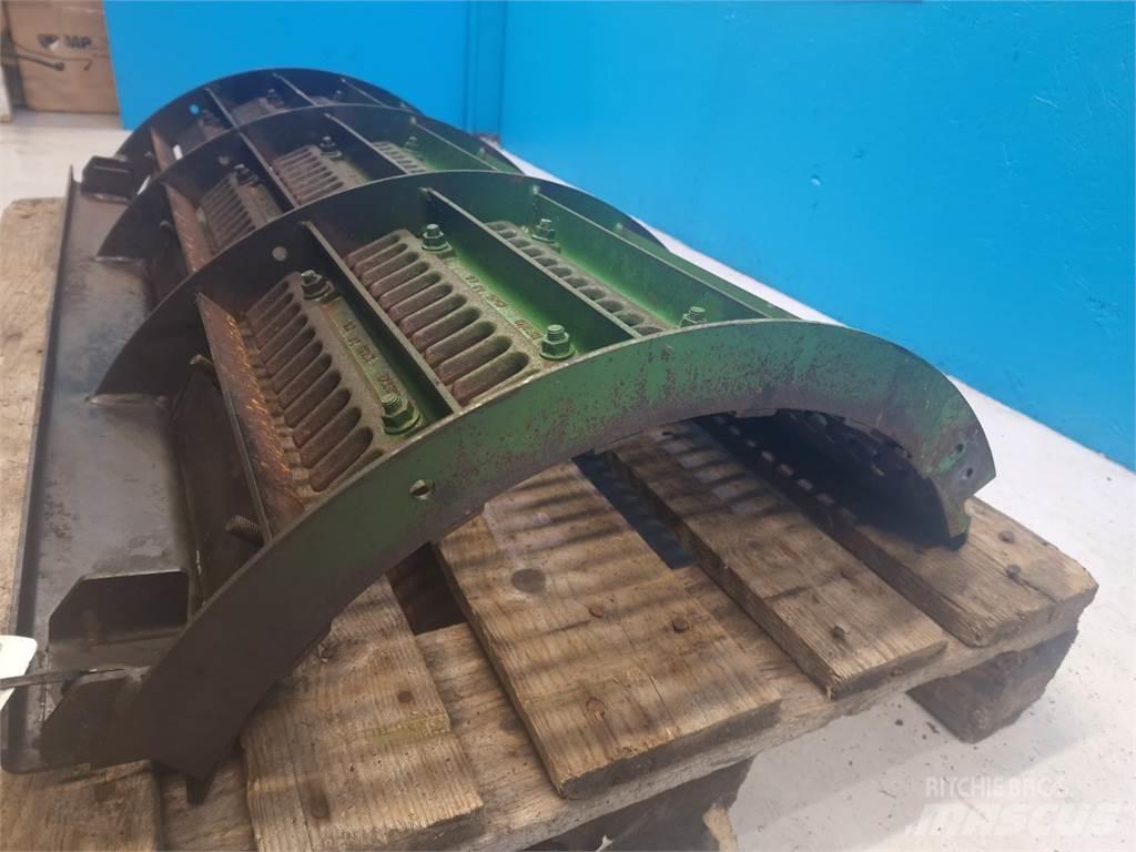 John Deere 9780 Dodatna oprema za kombajne