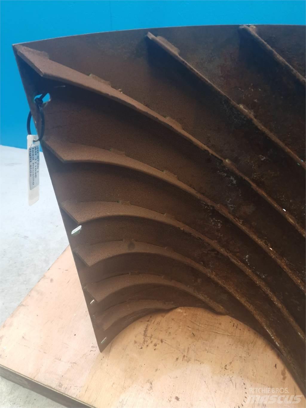 John Deere 9780 Dodatna oprema za kombajne