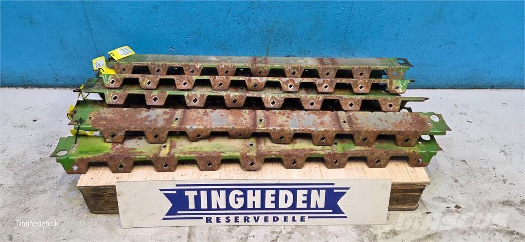 John Deere 9780 Dodatna oprema za kombajne