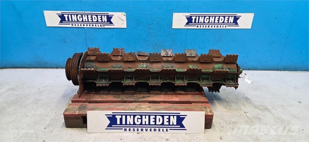 John Deere S690 Dodatna oprema za kombajne