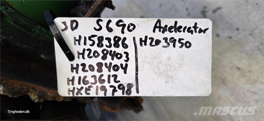 John Deere S690 Dodatna oprema za kombajne