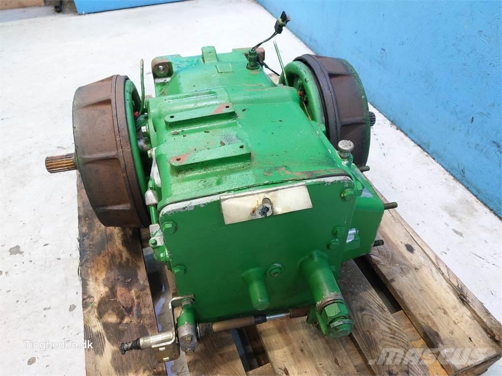 John Deere T660I Menjač