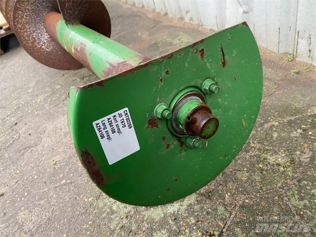 John Deere T670 Dodatna oprema za kombajne