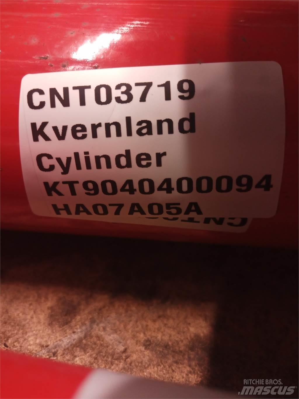Kverneland 4232 Kosilice