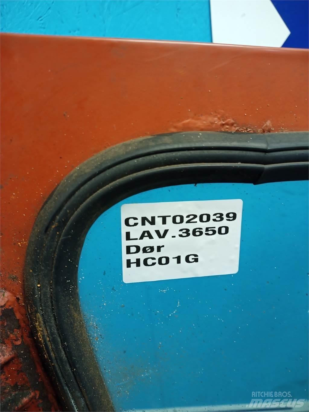 Laverda 3650 Kabine i unutrašnjost
