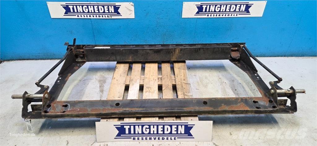 MacDon  Dodatna oprema za kombajne