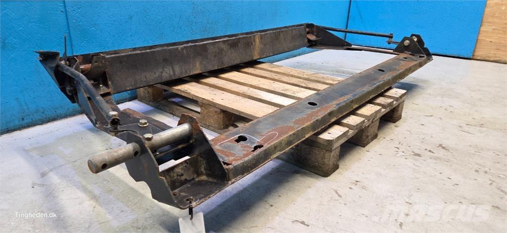 MacDon  Dodatna oprema za kombajne