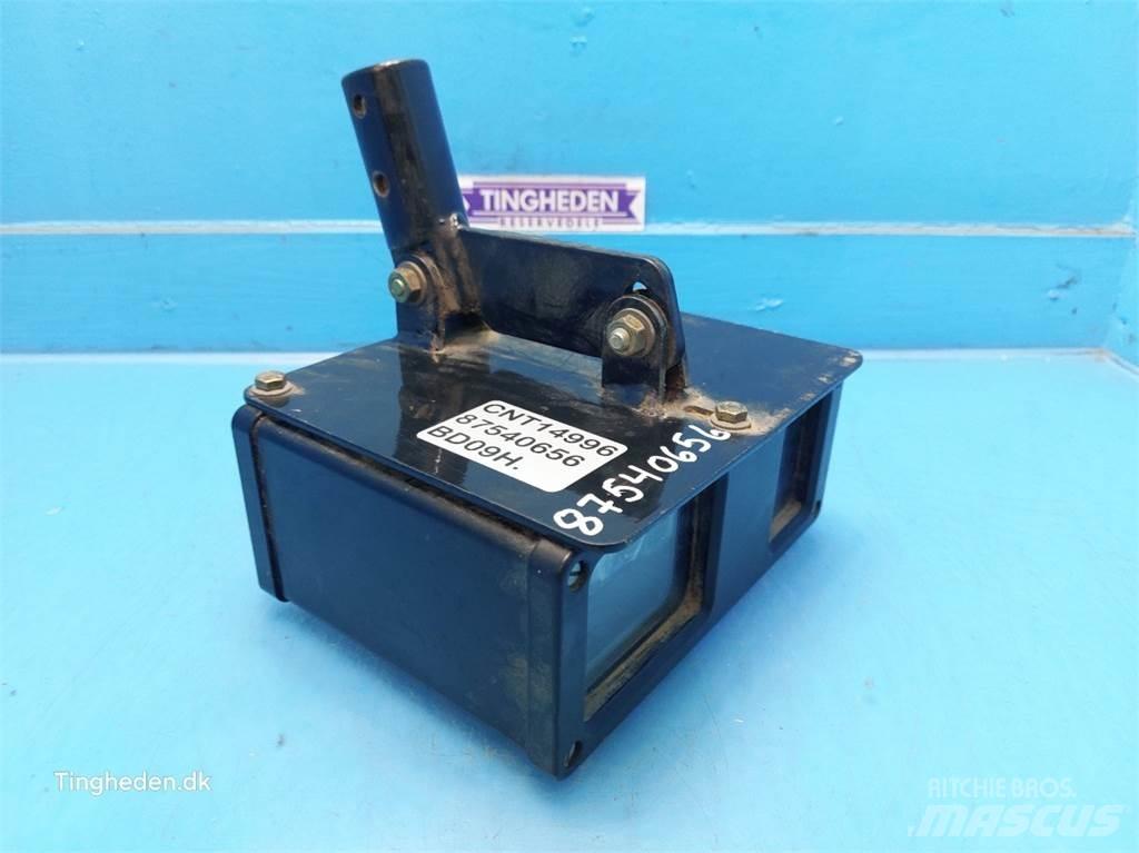 New Holland  Elektronika