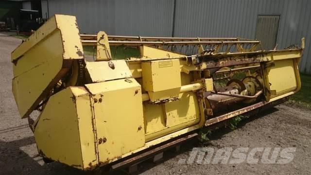 New Holland 15 Dodatna oprema za kombajne