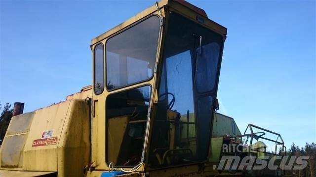 New Holland 1520 Kabine i unutrašnjost