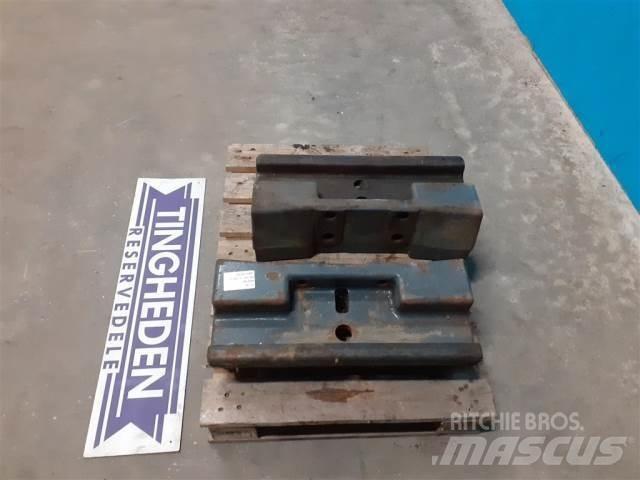 New Holland 8340 Prednji tegovi