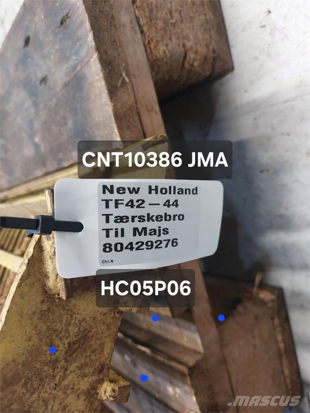 New Holland TF44 Dodatna oprema za kombajne