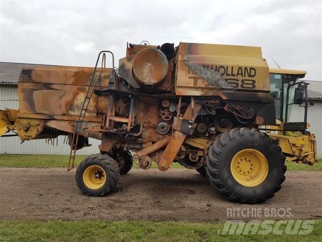 New Holland TX68 Kombajni