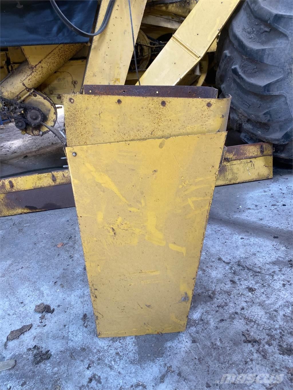 New Holland TX68 Dodatna oprema za kombajne