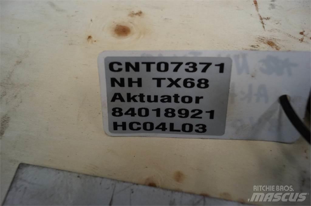 New Holland TX68 Elektronika