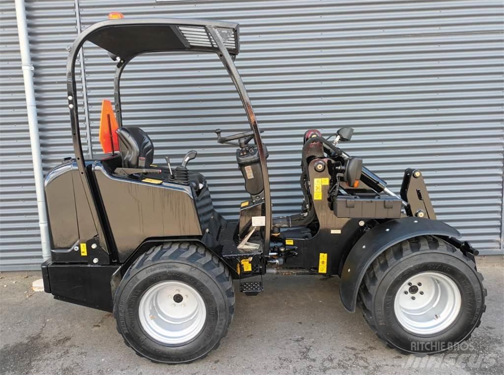 Schäffer 2434 Mini utovarivači