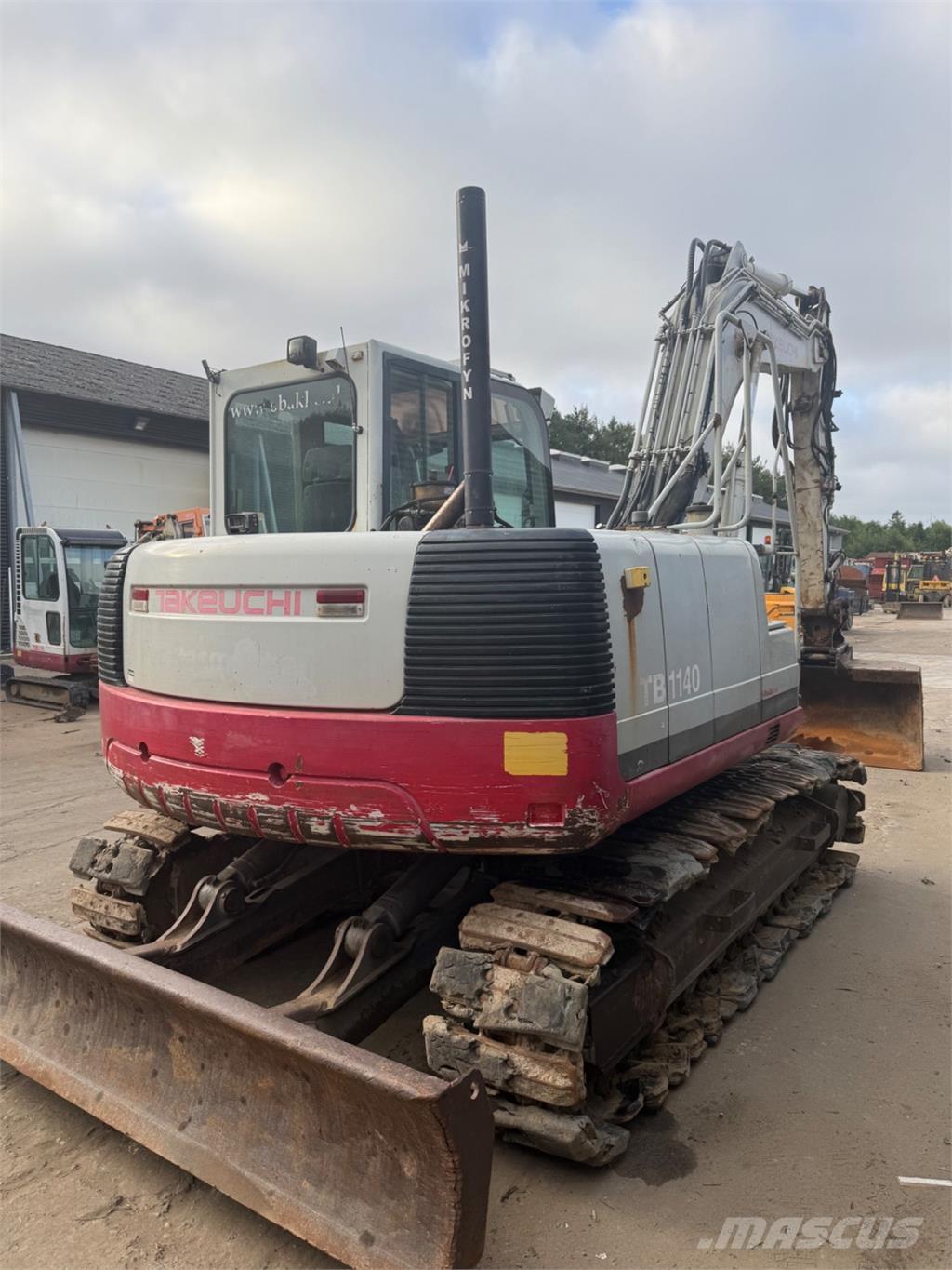 Takeuchi TB1140 Bageri guseničari