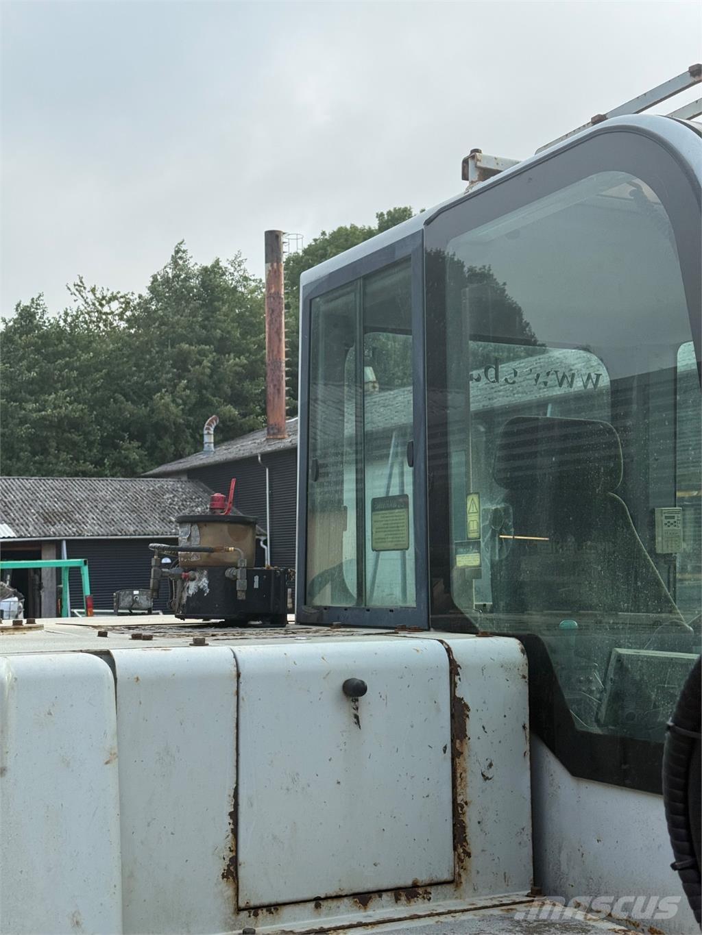 Takeuchi TB1140 Bageri guseničari