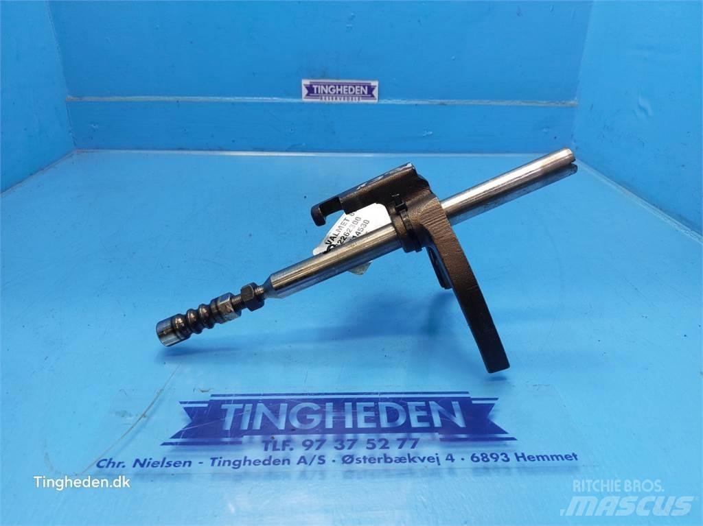Valmet 8050 Menjač