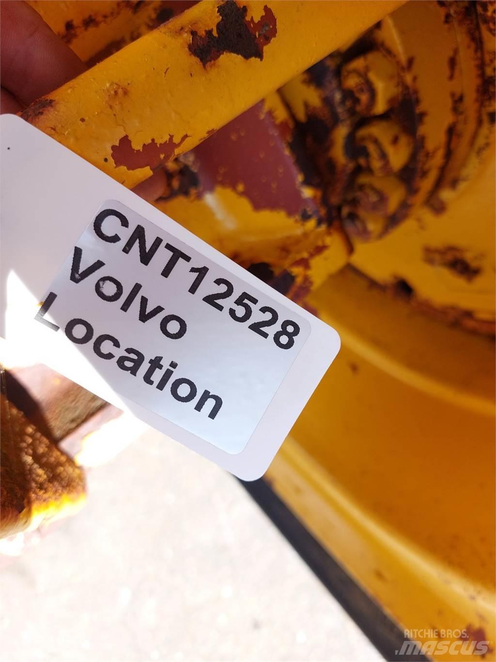 Volvo  Osovine
