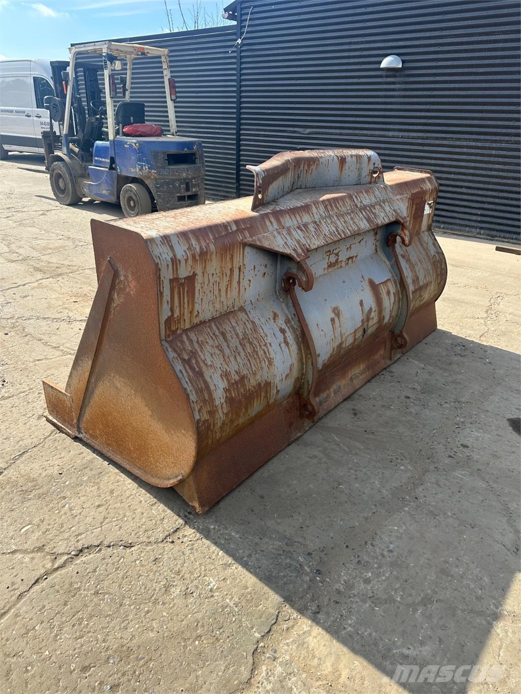 Volvo 2500mm Daske / noževi