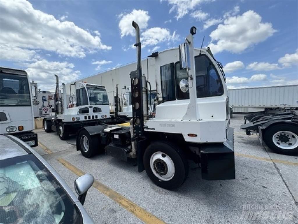 Autocar ACTT42 Terminalni tegljači