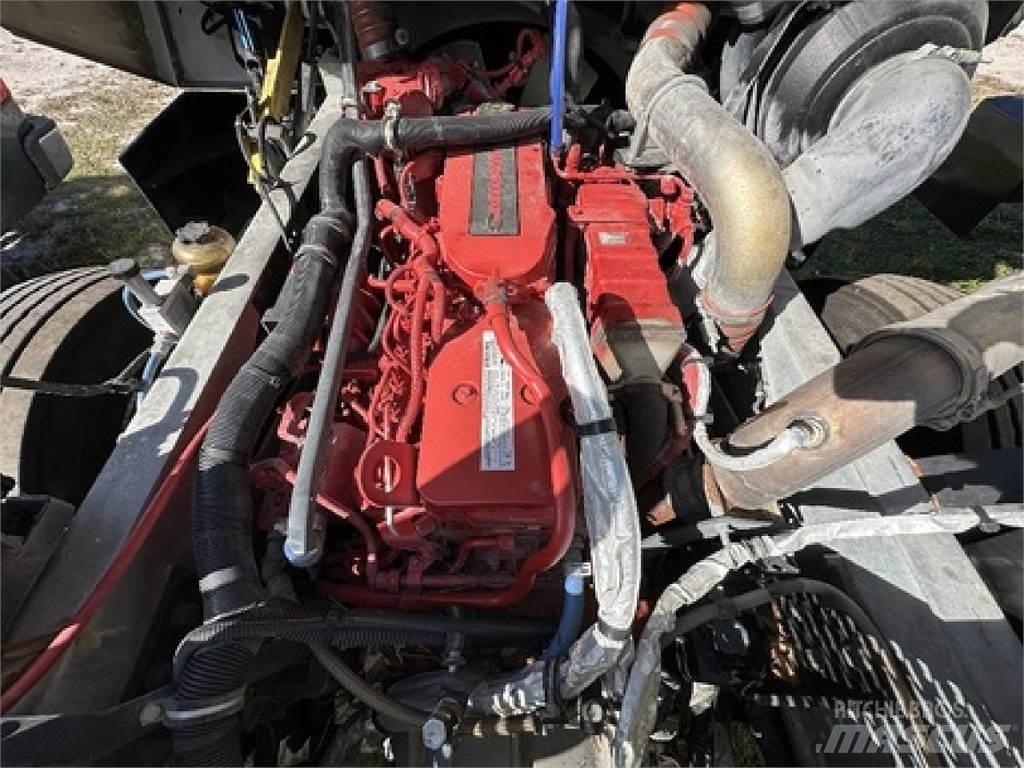 Autocar ACTT42 Terminalni tegljači