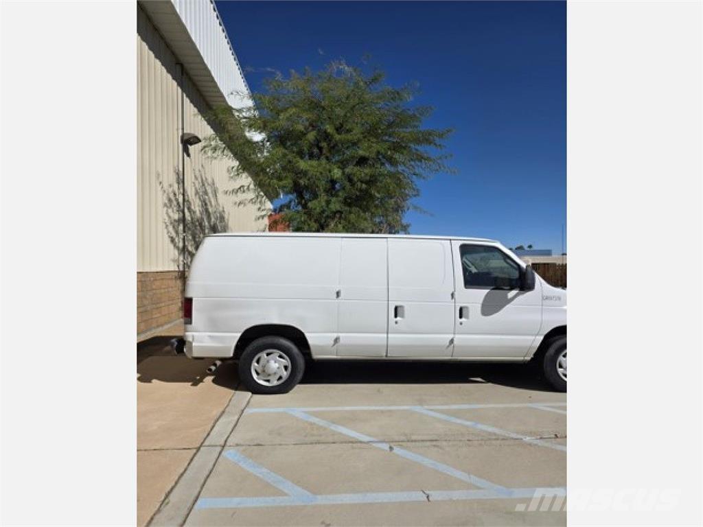 Ford E150 Dostavna vozila / kombiji