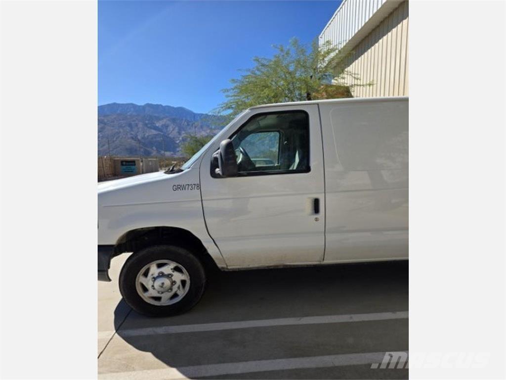 Ford E150 Dostavna vozila / kombiji