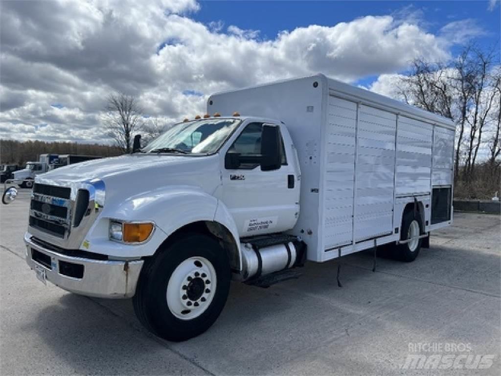 Ford F750 Kamioni za prevoz pića