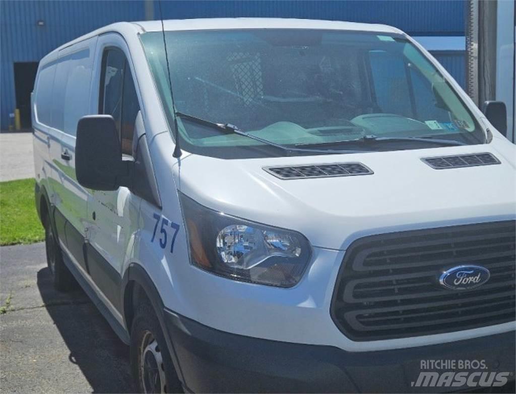 Ford Transit 150 Dostavna vozila / kombiji