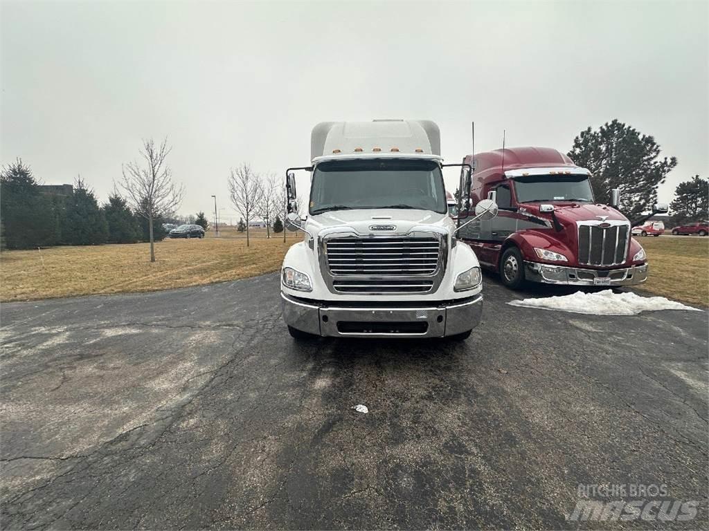 Freightliner M2 Sanduk kamioni