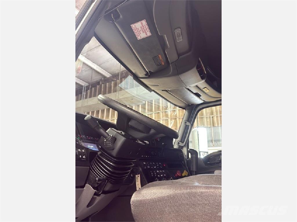 International LT625 Tegljači