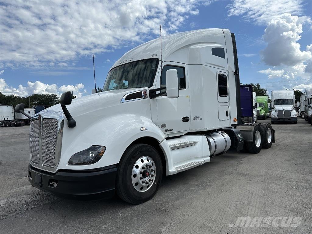 Kenworth T680 Tegljači