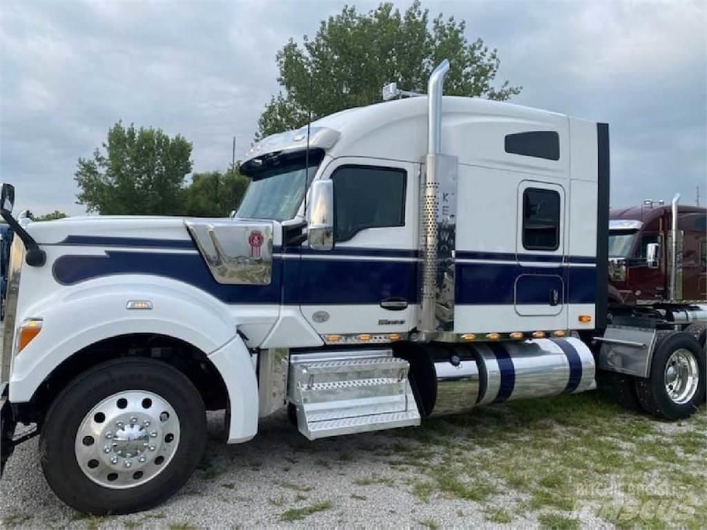 Kenworth W990 Tegljači