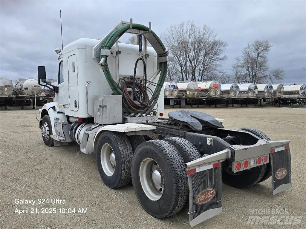 Peterbilt 567 Tegljači
