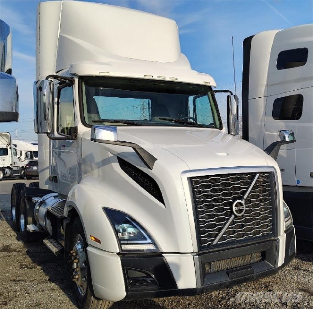 Volvo VNL300 Tegljači